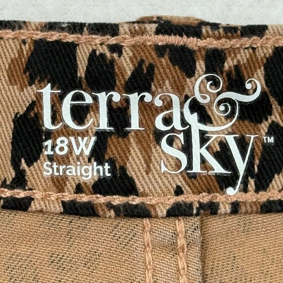 Terra & Sky Women's Core Straight Stretch Brown Leopard Denim Jeans Plus 18W NWT - Picture 5 of 10